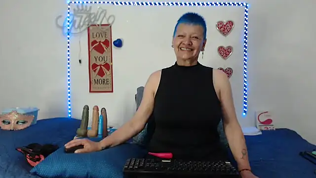 loquitaqueen011 online show from 03/07/25, 07:16