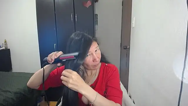 latin49 online show from 04/13/26, 03:23
