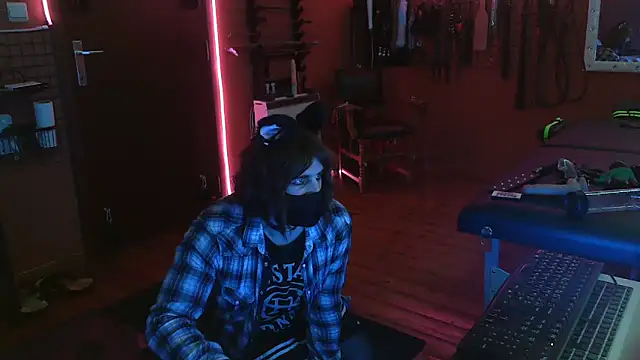 Snapshot of Ginny-the-bdsm-nympho chatting on 10/30/25, 06:08 Ginny-the-bdsm-nympho online show from 10/30/25, 06:08