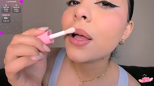 nahla jameel online show from 11/28/25, 06:38