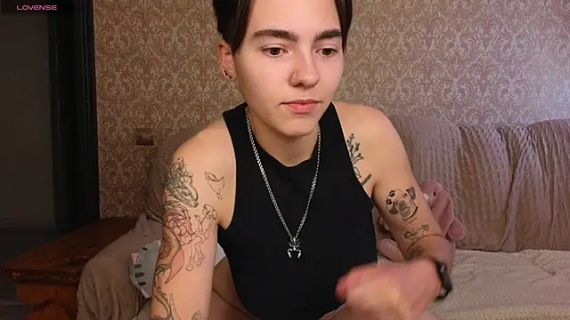 twobabesweet online show from 07/26/26, 06:32