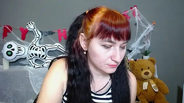 Snapshot of NinaFlawlees chatting on 11/01/25, 01:13 NinaFlawlees online show from 11/01/25, 01:13