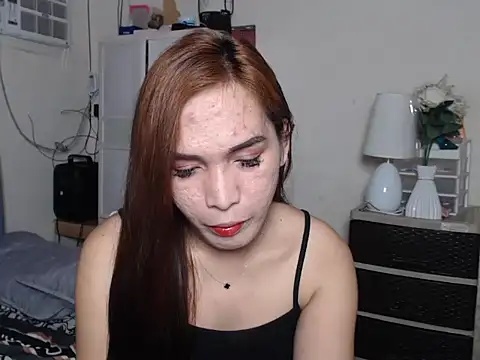 Snapshot of Msyensmith chatting on 02/01/26, 06:23 Msyensmith online show from 02/01/26, 06:23