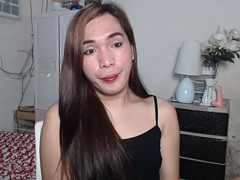 Snapshot of Msyensmith chatting on 03/18/26, 04:48 Msyensmith online show from 03/18/26, 04:48