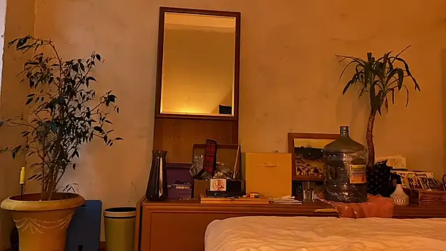 elfess online show from 09/21/25, 03:35