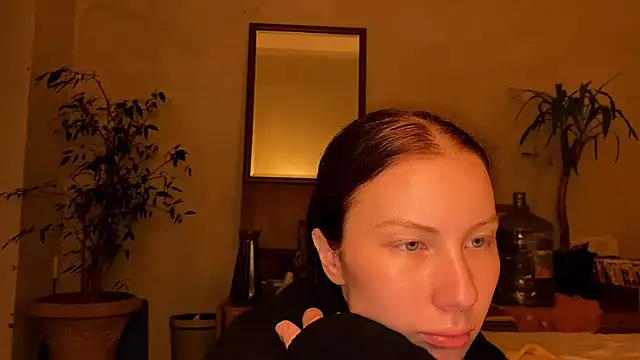 elfess online show from 09/22/25, 05:48