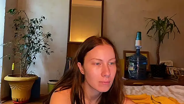 elfess online show from 09/24/25, 10:40