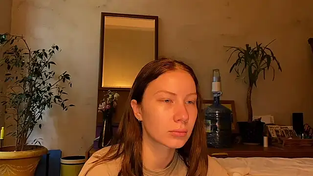 elfess online show from 10/04/25, 06:44