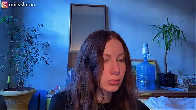 elfess online show from 11/15/25, 11:40