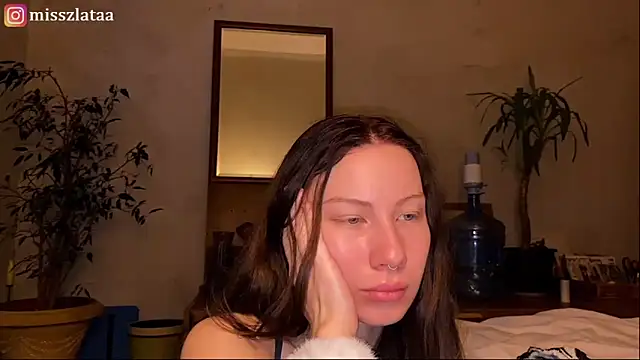 elfess online show from 11/21/25, 05:50