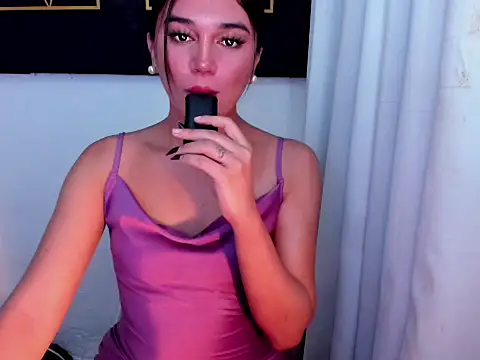 hotstellacumxxx online show from 06/09/26, 08:31