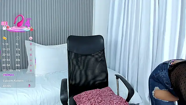 Snapshot of nayelii_d chatting on 04/08/26, 12:16 nayelii d online show from 04/08/26, 12:16