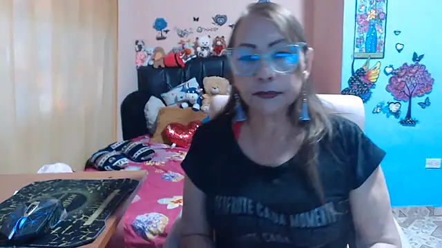 milfeddy  online show from 06/04/26, 09:21