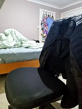 AmGuy23 online show from 01/19/25, 01:01