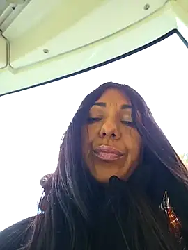 LeticiaWoods online show from 09/30/25, 09:25