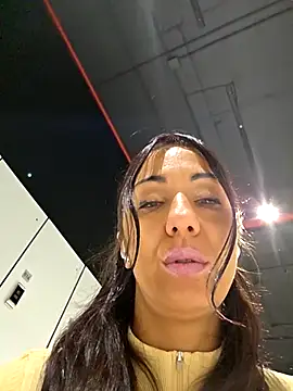 LeticiaWoods online show from 10/28/25, 05:55