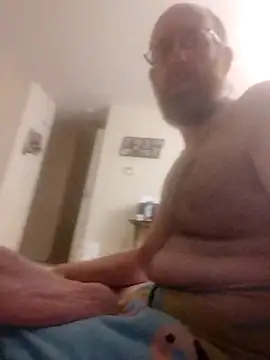 Snapshot of TaylorBlaze chatting on 09/21/25, 12:12 TaylorBlaze online show from 09/21/25, 12:12