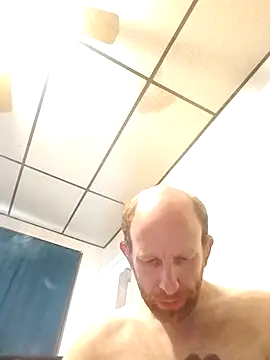 Snapshot of TaylorBlaze chatting on 11/01/25, 02:19 TaylorBlaze online show from 11/01/25, 02:19