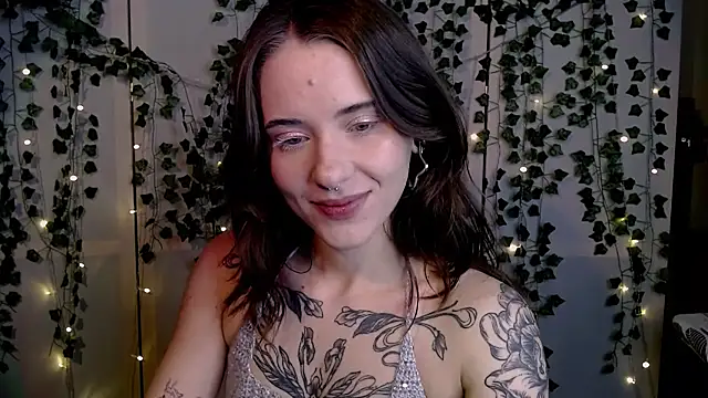 risha laas online show from 05/14/26, 08:04