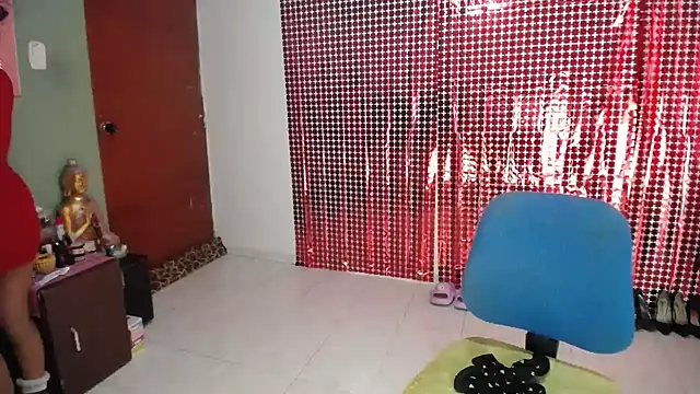 Snapshot of Sweett_Anya chatting on 10/19/25, 11:33 Sweett Anya online show from 10/19/25, 11:33