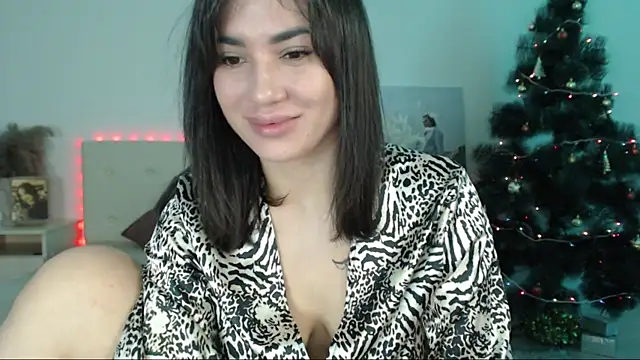 Snapshot of RoxannePure chatting on 12/28/24, 05:44 RoxannePure online show from 12/28/24, 05:44