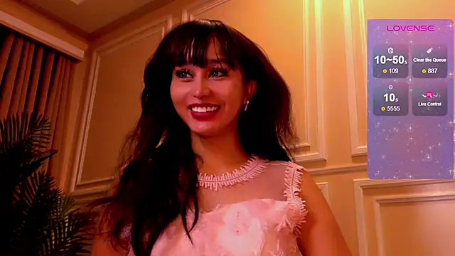 YOURCRISTINAS online show from 10/29/25, 04:15