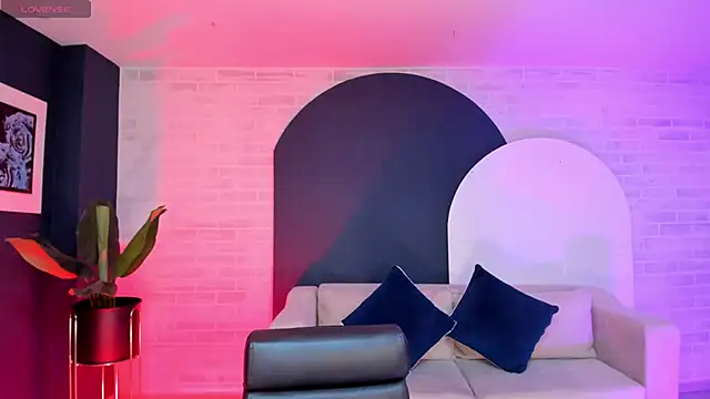 RossieRhoades online show from 01/18/25, 11:32