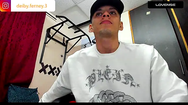 davidlatin66 online show from 12/17/24, 03:17