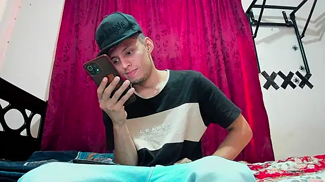 davidlatin66 online show from 10/02/25, 07:10