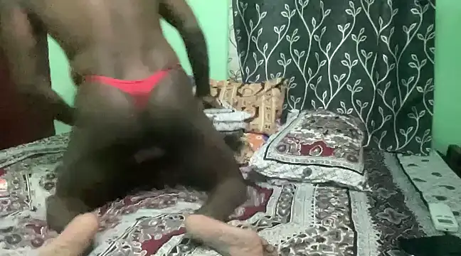 Indian-Drag-Queen online show from 01/20/25, 04:55