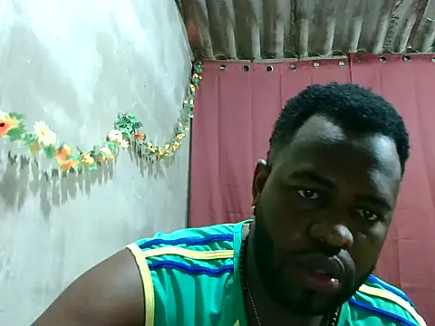 Snapshot of 2ocmaxi chatting on 10/04/25, 07:12 2ocmaxi online show from 10/04/25, 07:12