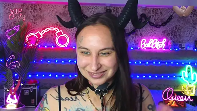 Cool Freak  online show from 06/05/26, 10:10