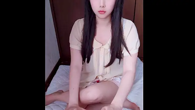 Anne-japanese- online show from 07/09/26, 12:48