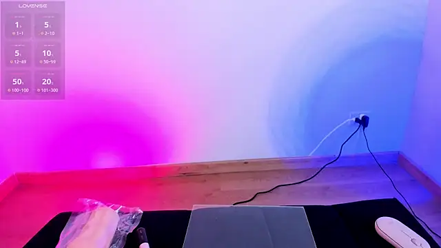 Snapshot of NanaRott chatting on 01/10/25, 02:45 NanaRott online show from 01/10/25, 02:45