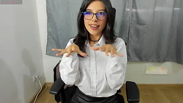 Snapshot of NanaRott chatting on 03/03/25, 10:52 NanaRott online show from 03/03/25, 10:52