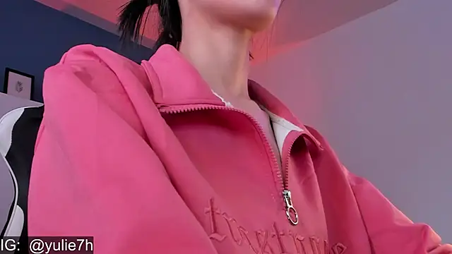 Snapshot of _Jessy_Moon_ chatting on 11/09/25, 07:23 Jessy Moon online show from 11/09/25, 07:23