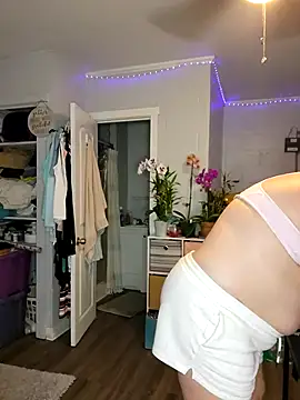 SexyNikki6969 online show from 12/23/24, 12:46