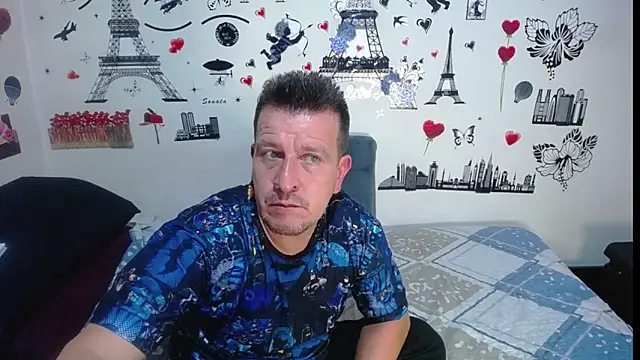 Snapshot of amaya_627 chatting on 11/13/25, 02:43 amaya 627 online show from 11/13/25, 02:43