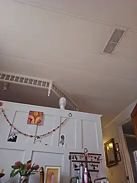 Snapshot of mossy_kiss chatting on 11/13/25, 05:12 mossy kiss online show from 11/13/25, 05:12