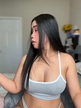 Snapshot of JazzieXo chatting on 03/05/25, 08:00 JazzieXo online show from 03/05/25, 08:00