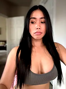 Snapshot of JazzieXo chatting on 11/19/25, 08:20 JazzieXo online show from 11/19/25, 08:20