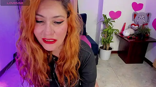 Snapshot of HARLEYJAC1 chatting on 10/17/25, 08:06 HARLEYJAC1 online show from 10/17/25, 08:06