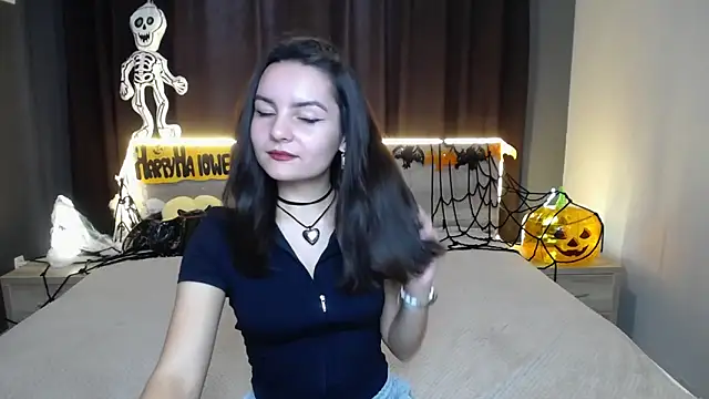 Snapshot of JasmineAsha chatting on 10/21/25, 06:47 JasmineAsha online show from 10/21/25, 06:47