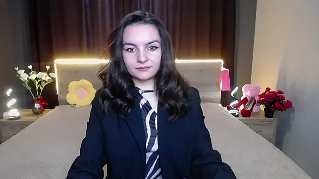 Snapshot of JasmineAsha chatting on 11/04/25, 08:24 JasmineAsha online show from 11/04/25, 08:24