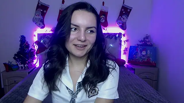 Snapshot of JasmineAsha chatting on 12/15/25, 07:18 JasmineAsha online show from 12/15/25, 07:18