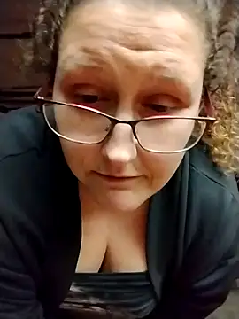 MissMagicMushroom online show from 12/19/24, 08:34