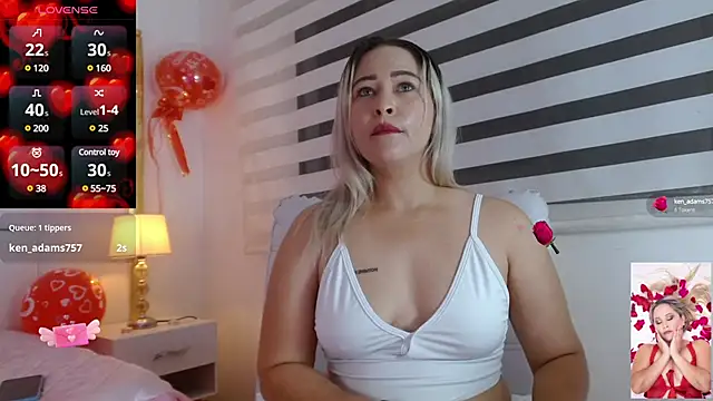 WANDAFOXX1 online show from 02/18/25, 03:21