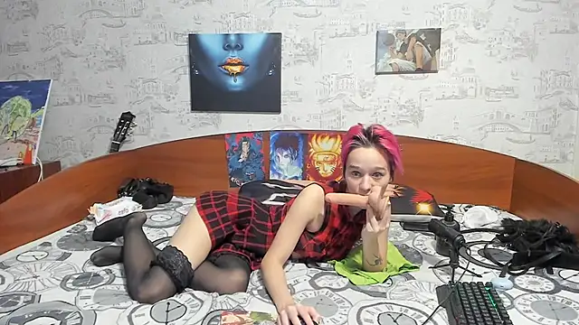 KagamiTayga online show from 12/02/24, 11:56