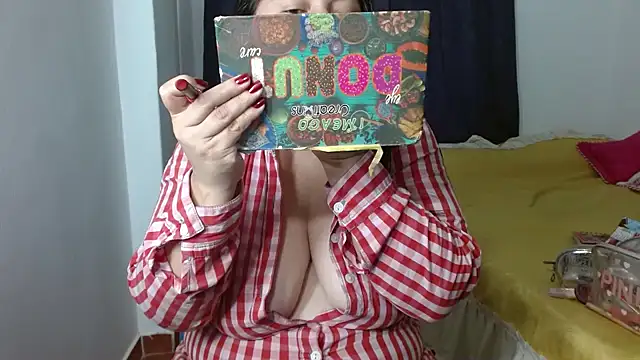 Victoriaevans1 online show from 02/14/25, 04:20