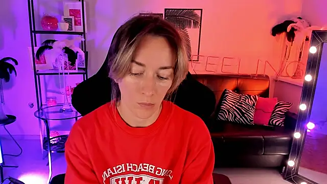 RebeccaMartinez online show from 12/06/24, 05:20
